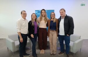 Comitiva de Entre Rios do Oeste busca novas estratégias de inovação em encontro do Sebrae em Cascavel