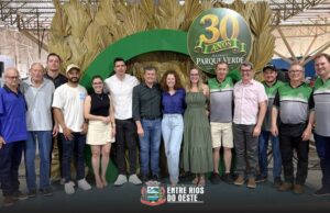 Comemoração de 30 anos marca início da reforma do Centro Comunitário no Parque Verde em Entre Rios do Oeste