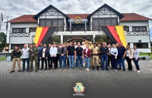 Secretário de Segurança Pública visita Pato Bragado e destaca ações conjuntas
