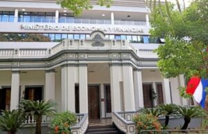 FMI apresenta ao Paraguai 11 recomendações para melhorar a economia