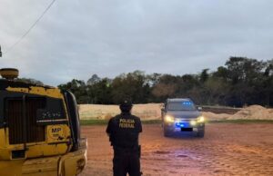 Operação da PF combate extração ilegal de areia e bloqueia R$ 1,5 bilhão