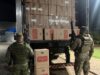 PF e BPFron apreendem cerca de 800 caixas de cigarros contrabandeados em Mercedes