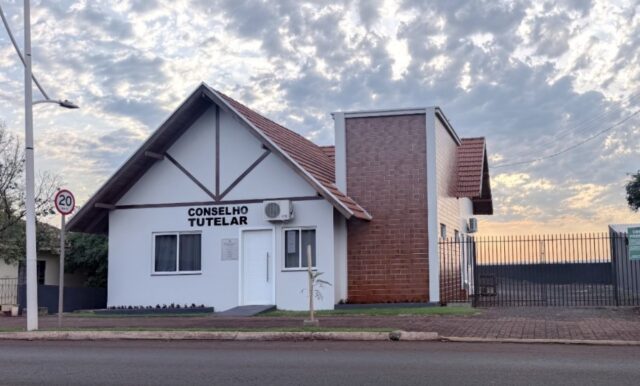 Reforma do Conselho Tutelar em Entre Rios do Oeste Fachada da sede do Conselho Tutelar em Entre Rios do Oeste após conclusão das obras de reforma.