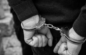 Proprietária flagra desmanche em sítio e Polícia Militar prende dois homens no Cerro da Lola em Toledo