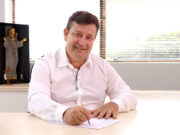 Prefeito de Santa Helena, Dinho Maraskin, projeta avanços em obras, saúde e infraestrutura para o município