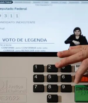 Eleições 2026: pessoas com deficiência têm direito a recursos de acessibilidade e acompanhante