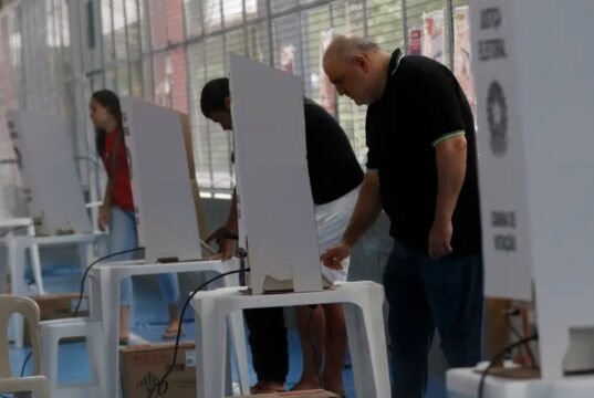Conheça a lista completa de eleitores com atendimento preferencial no primeiro turno